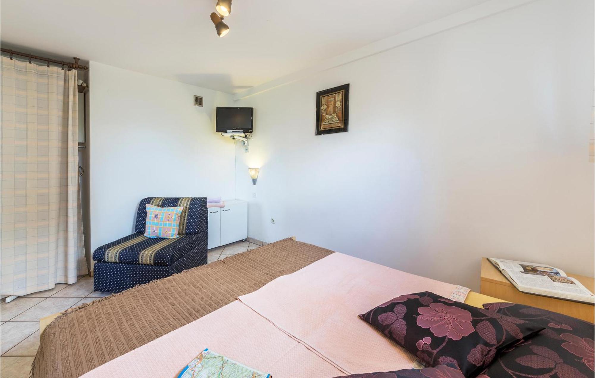 Gorgeous Apartment In Pula With Wifi Eksteriør bilde